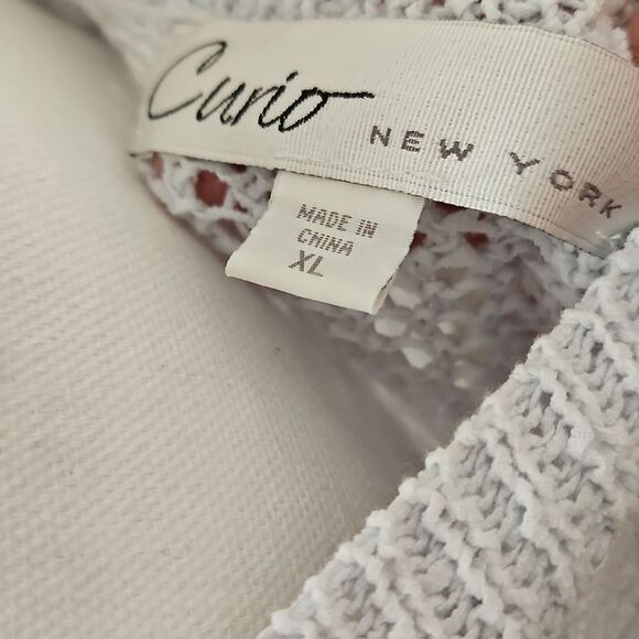 Curio's Vintage Women's White Sweater - Picture 8 of 13